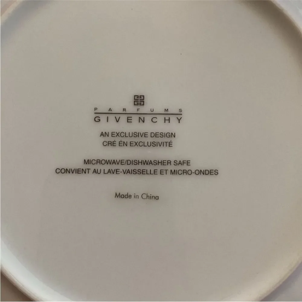 Givenchy Floral Decorative Plates Set 3pc)